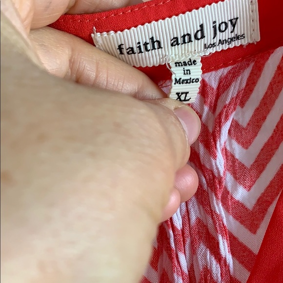 Top - Picture 3 of 5